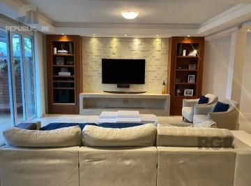 Casa · 453m² · 4 Quartos · 4 Vagas · Casa para Comprar com vista deslumbrante no Chácara das Pedras!