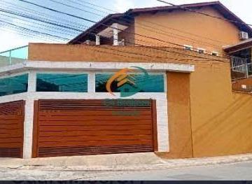 Casa · 322m² · 3 Quartos · 2 Vagas · Sobrado em Rua em Jardim Aida - Guarulhos, SP
