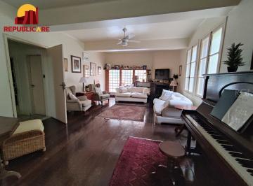 Casa · 345m² · 4 Quartos · 2 Vagas · Sobrado para Venda - 345m², 4 dormitórios, sendo 2 suites, 2 vagas - Independênc