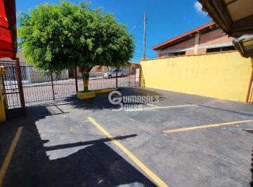 e748bc7dd738ee66ed886aa4a2db8af9b60eb47c · Casa com 4 dormitórios à venda, 442 m² por R$ 890.000,00 - Ivoturucaia - Jundiaí/SP
