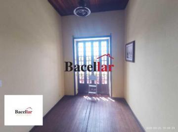 Comercial · 70m² · Sobrado :  / Comercial / Bonsucesso / Residencial / 3 quartos