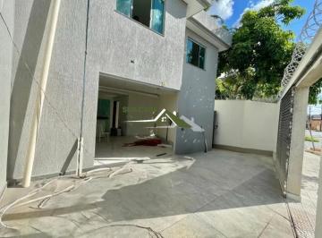 Casa · 85m² · 3 Quartos · 2 Vagas · Casa de Esquina - Bairro Candelária, Venda Nova