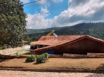 0 · Vende-se excelente propriedade com potencial de renda! Condomínio Clube de Campo