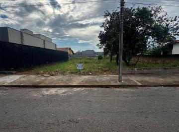Terreno , Caldas Novas · Lotes no setor Itanhangá Av C