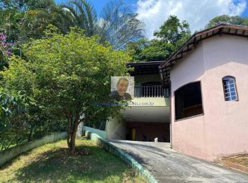 Casa · 235m² · 3 Quartos · 4 Vagas · Vende-se Casa 3dorm/1suíte, no Cond. Vila Verde, km 36 da Raposo Tavares. 