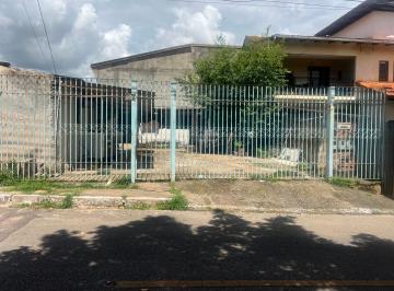 Casa de 6 quartos, Núcleo Bandeirante · Lote de Esquina na Metropolitana