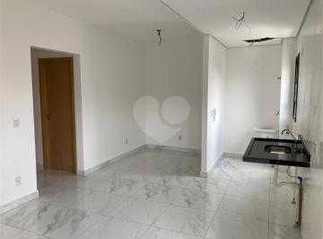 Apartamento · 46m² · 2 Quartos · 2 Vagas · Apartamento com 2 quartos à venda em Vila Invernada - SP