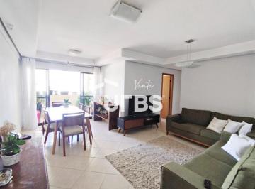 Apartamento · 97m² · 3 Quartos · 1 Vaga · Arco do Triunfo