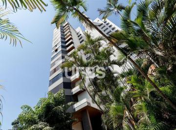 Apartamento · 449m² · 5 Quartos · 4 Vagas · Apartamento na região mais nobre do Setor Oeste com 449,14m².