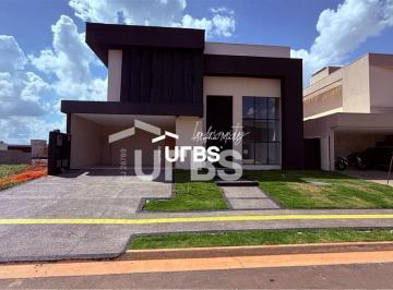 Casa · 378m² · 4 Quartos · 4 Vagas · Sobrado no Jardins França