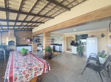 Casa · 186m² · 3 Quartos · 2 Vagas · Casa à venda no bairro São João de Deus, 3 quartos e cozinha gourmet com churras