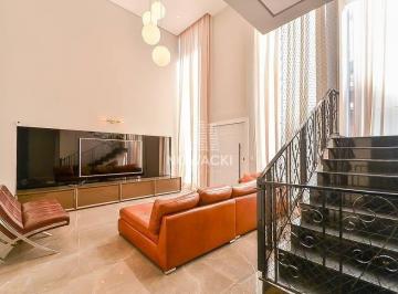 Casa de 5 quartos, Curitiba · TRIPLEX DE ALTO PADRÃO EM CONDOMÍNIO COM 5 SUÍTES E 4 VAGAS NO CAMPO COMPRIDO