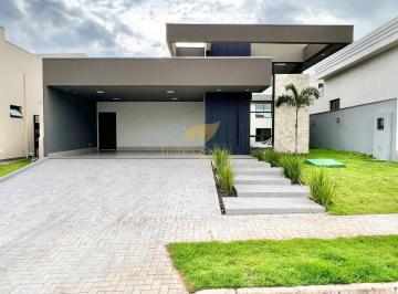 Casa · 438m² · 3 Quartos · 4 Vagas · Condomínio Florais do Valle