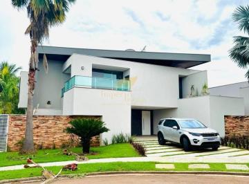 Casa · 585m² · 3 Quartos · 2 Vagas · Condomínio Belvedere