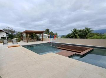 Casa · 330m² · 4 Quartos · Excelente casa em Ilhabela/SP, com 330 m² a.c., 1.390 m² a.t., 4 suítes, piscina, quadra de beach te