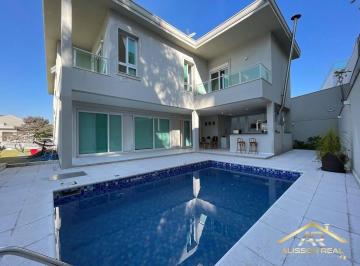 Casa · 451m² · 5 Quartos · 4 Vagas · Casa com fino acabamento, 4 Sts, 4 Vagas, 481,20m² - Alphaville - SP.