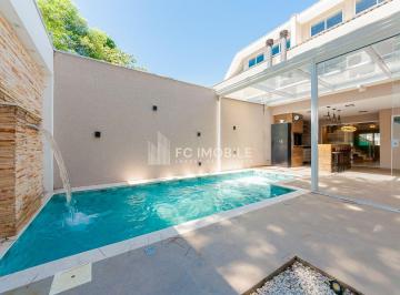 roblutre-49-1-17429214832146.jpg · Sobrado Triplex com Piscina em Santa Felicidade