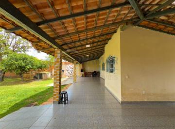 Casa · 250m² · 4 Quartos · 5 Vagas · Rua 10 - VIcente Pires - Casa 4 Quartos, 1 Suíte, Amplo Quintal, 5 Vagas de Garagem Cobertas à Vend