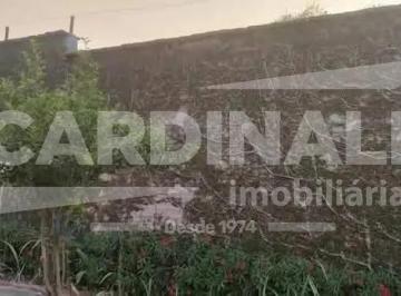 Casa · 741m² · 2 Quartos · Linda casa padrão espaçosa em ótimo Bairro da cidade