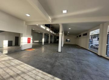 Comercial · 880m² · Comercial Barracão em Maringá