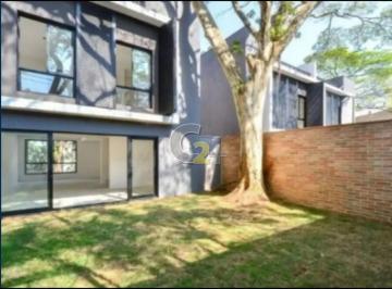 Casa · 226m² · 3 Quartos · 3 Vagas · Casa padrão à venda Alto Pinheiros com 3 quartos, sendo 2 suítes e 3 vagas