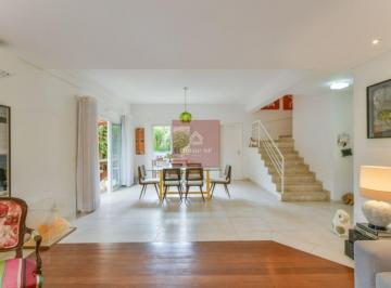 Casa · 273m² · 4 Quartos · 3 Vagas · Campo Belo casa em condomínio com 273 metros, 04 suítes,03 vagas
