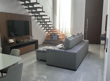 Casa · 310m² · 3 Quartos · 2 Vagas · Casa em Engordadouro - Jundiaí, SP
