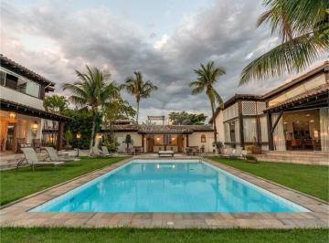Casa · 1340m² · 10 Quartos · Casa com 10 quartos à venda em Enseada - SP