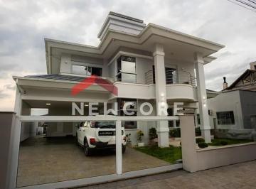 Casa · 300m² · 3 Quartos · 2 Vagas · Casa em Rua das Gardênias - Pedra Branca - Palhoça/SC