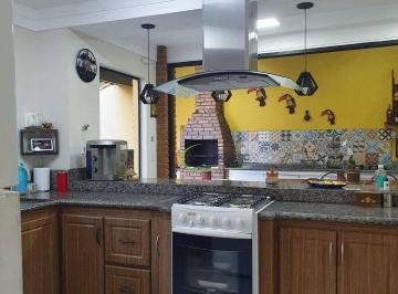 f9879a5a5cbc0f10a89ef6fc5b5176bbfdd8ef47 · Casa com 3 dormitórios à venda, 200 m² por R$ 1.200.000,00 - Monte Castelo - São José dos Campos/SP