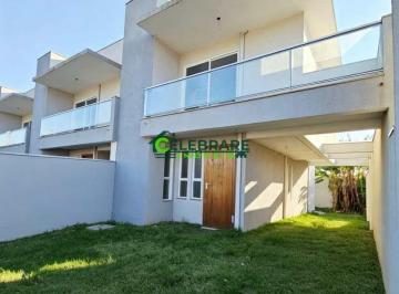 Casa · 96m² · 3 Quartos · 1 Vaga · SOBRADO NOVO EM COLOMBO! FRENTE P/ RUA,03 QTOS,SUÍTE,SACADA