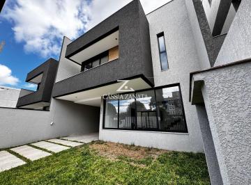 Casa de 3 quartos, São José dos Pinhais · Sobrado com 3 quartos sendo 3 suites e 206 m² à venda no Centro