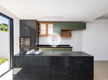 5sobrado condominio santa candida sala de estar sala de jantar cozinha lavanderia jardim churrasquei · SOBRADO COM GARDEN E ÁTICO EM CONDOMÍNIO CERCADO DE VERDE
