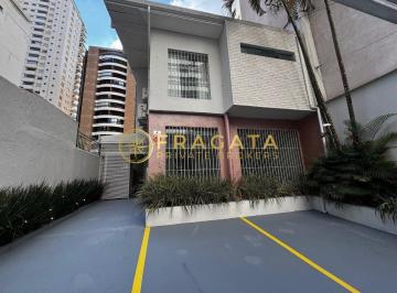 Casa · 210m² · 6 Quartos · 4 Vagas · Casa Residencial ou Comercial em Perdizes com piscina e 4 vagas - São Paulo