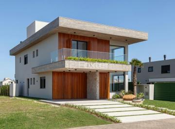 ilhas 27.jpg · Casa em Condomínio, 4 dormitórios, 359.63 m², em Guarita