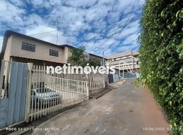 578f6213-0f93-4ff3-ad0e-32c9a2529f1d.webp · Excelente casa com dois andares, ideal para moradia e/ou renda com aluguel!