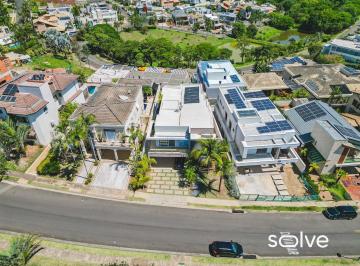 Casa · 378m² · 3 Quartos · 6 Vagas · Casa em Condomínio à venda em Indaiatuba - Jardim Vila Paradiso, 3 quartos 378 m² por 3.200.000,00