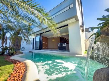 Casa · 250m² · 4 Quartos · 4 Vagas · Casa em Condomínio à venda em Indaiatuba - Jardins Di Roma, 4 quartos 250 m² por 2.700.000,00