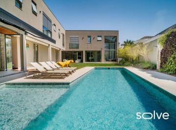 Casa · 1180m² · 5 Quartos · 8 Vagas · Casa à venda em Santana de Parnaíba - Tamboré 3 - Alphaville, 5 quartos 1.180 m² por 35.000.000,00