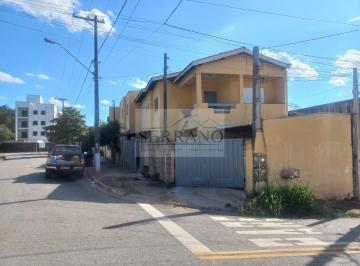 Foto 01 · Casa para locação em Vinhedo-SP, bairro Capela: 2 quartos, 1 sala, 1 banheiro, 50m² de área. Venha c