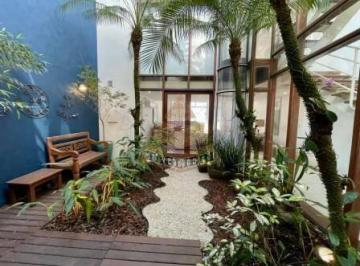 Casa · 458m² · 5 Quartos · 4 Vagas · Magnífica casa de praia no Condomínio Jequiti Residence