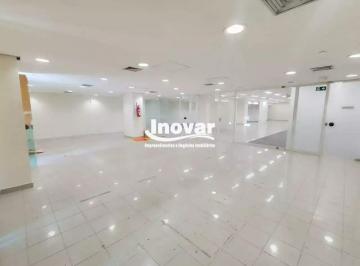 Comercial · 482m² · 12 Vagas · Lojão com salão imento em excelente localização na Av. Getulio Vargas, com área interna de m2, cozin