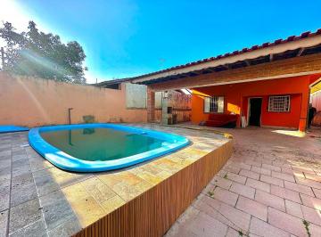 Casa de 2 quartos, Itanhaém · Casa no bairro Gaivotas com piscina lado praia oportunidade