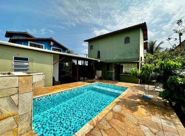 Casa de 3 quartos, Itanhaém · Casa com piscina no balneário gaivotas em Itanhaém