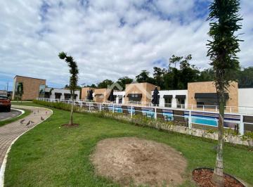 Foto 01 ·
Terreno em condomínio residencial fechado em Peruíbe