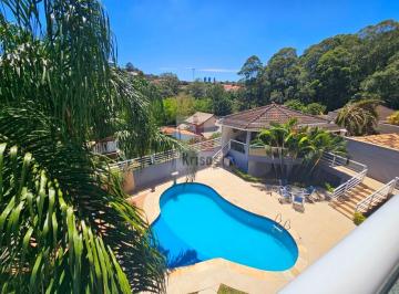 Casa · 408m² · 5 Quartos · 2 Vagas · Linda Casa Moderna e Impecável com 408m² - 5 dormitórios - 4 suítes