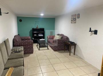 Casa · 170m² · 3 Quartos · 3 Vagas · Encante-se com este Sobrado de 3 Quartos na Vila Indiana!