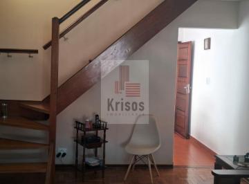 Casa · 130m² · 3 Quartos · 2 Vagas · Sobrado em excelente localizaçâo