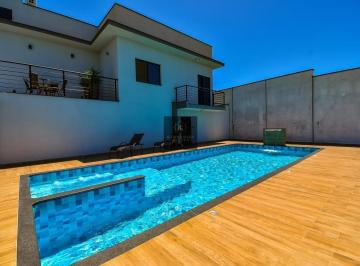 Foto 01 · Imponente casa em condomínio à venda em Tremembé-SP, 4 quartos, 2 suítes, 353m² de área!