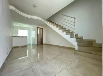 Casa de 3 quartos, Guarulhos · Sobrado à Venda em Guarulhos (Vila Augusta)
